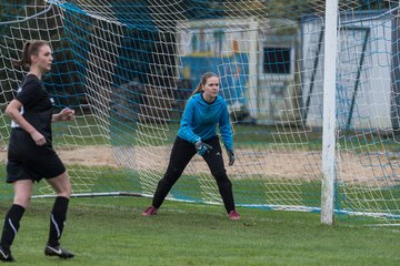 Bild 86 - Frauen TSV Wiemersdorf - VfR Horst : Ergebnis: 0:7